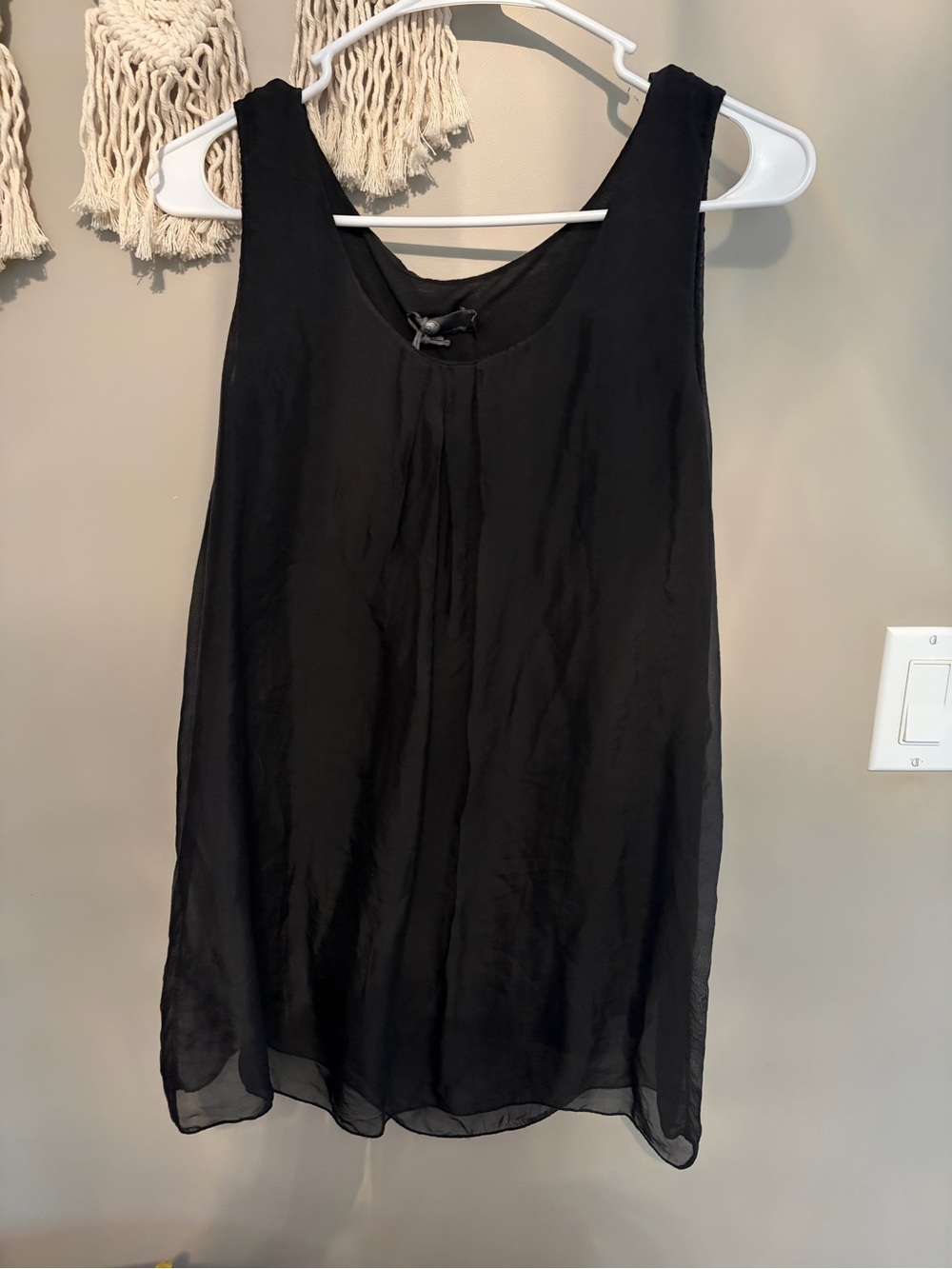 Black Sleeveless Silk/Viscose Lined Blouse